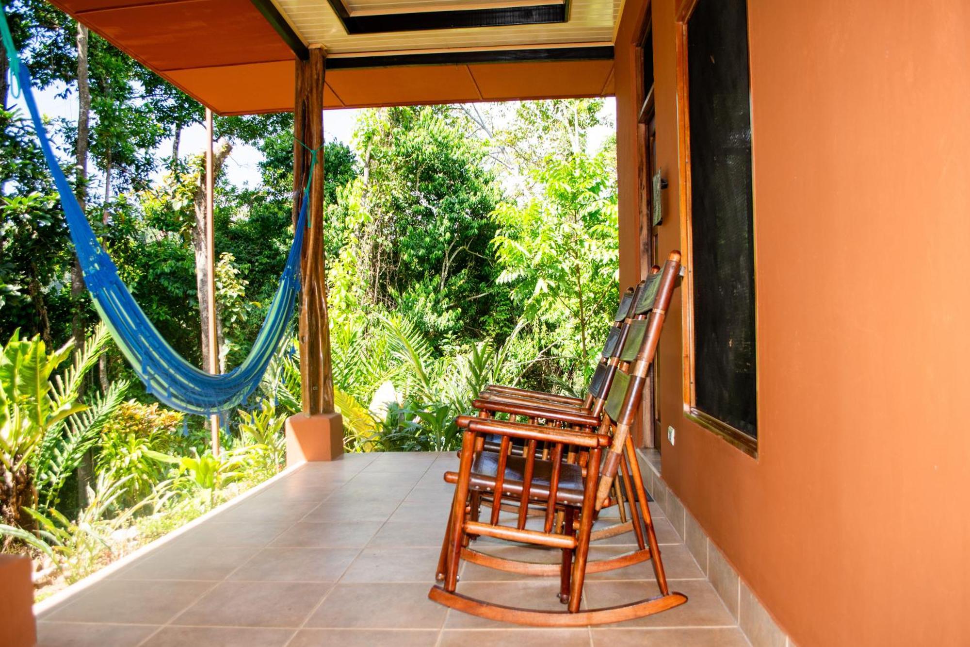 Luna Lodge Carate Экстерьер фото