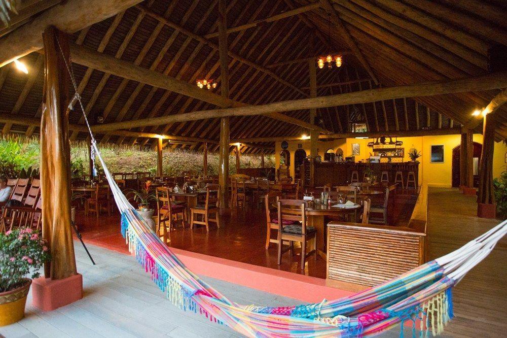 Luna Lodge Carate Экстерьер фото