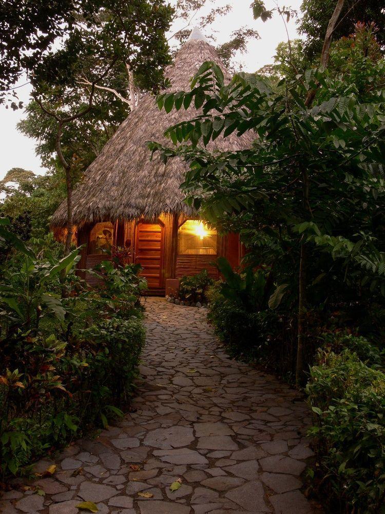 Luna Lodge Carate Экстерьер фото