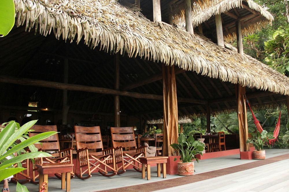 Luna Lodge Carate Экстерьер фото